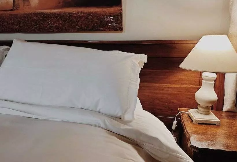 تختخواب و صبحانه Malcolm Lodge