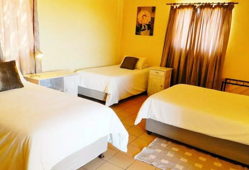 تختخواب و صبحانه Vastrap Guest Farm