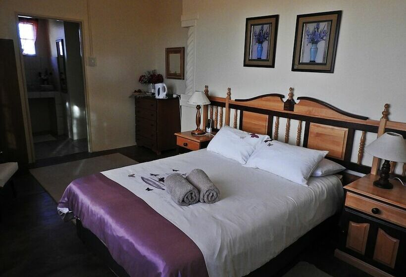 تختخواب و صبحانه Vastrap Guest Farm