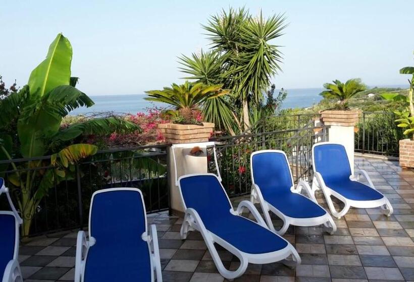 簡易ホテル Arenas