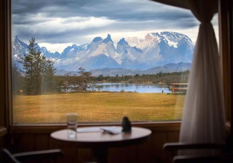 ホテル Del Paine
