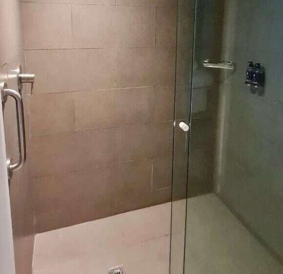 Отель Fiesta Inn Express Ciudad De México Forum Buenavista