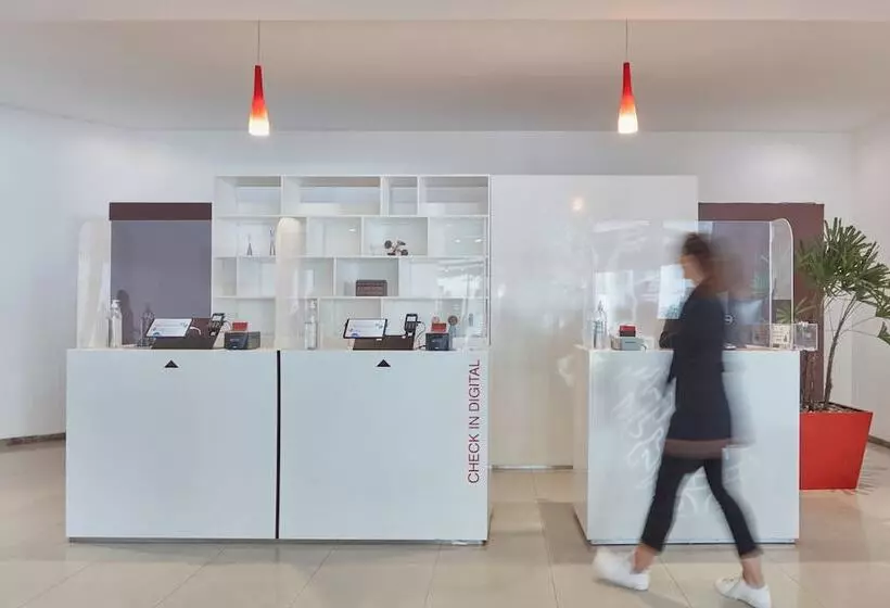 ホテル Fiesta Inn Express Ciudad De México Forum Buenavista