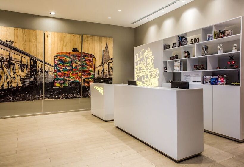 Отель Fiesta Inn Express Ciudad De México Forum Buenavista