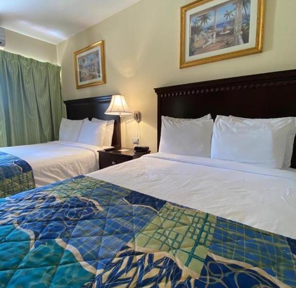 هتل Las Palmas Inn