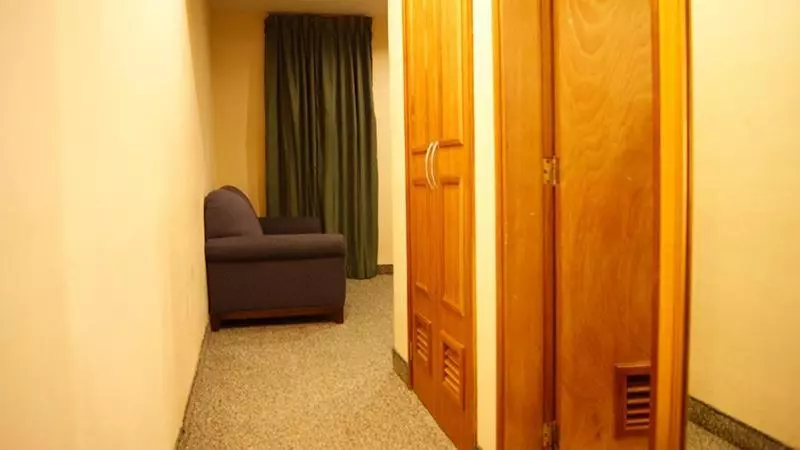 هتل Las Palmas Inn