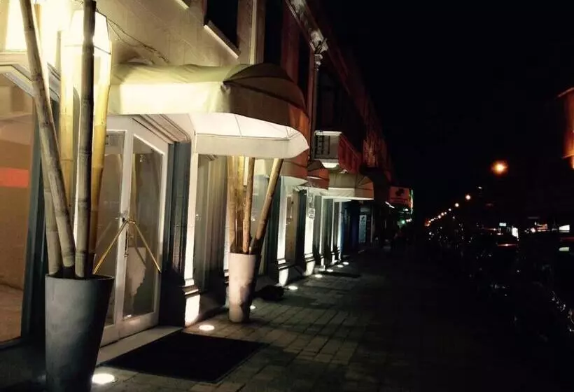 ホテル Las Terrazas Business