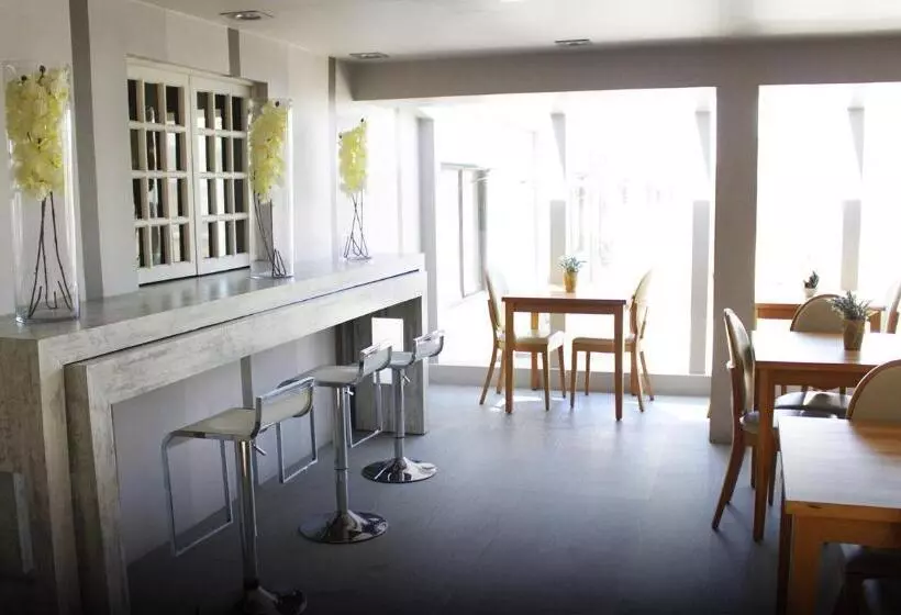 ホテル Las Terrazas Business