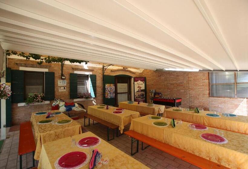 فندق Locanda Antico Fighèr