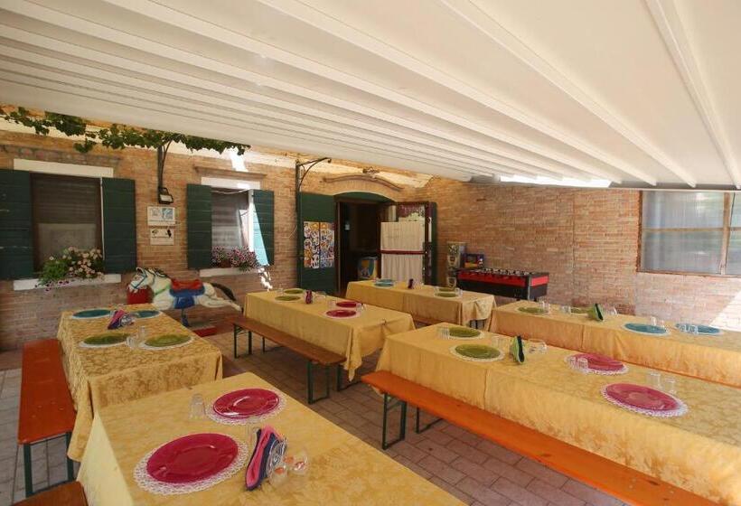 فندق Locanda Antico Fighèr