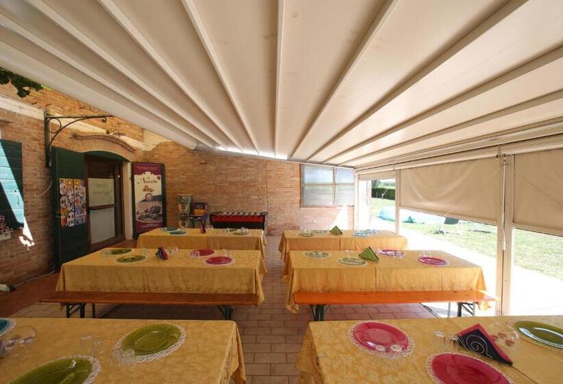 فندق Locanda Antico Fighèr