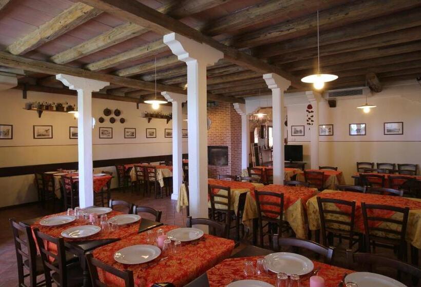 فندق Locanda Antico Fighèr