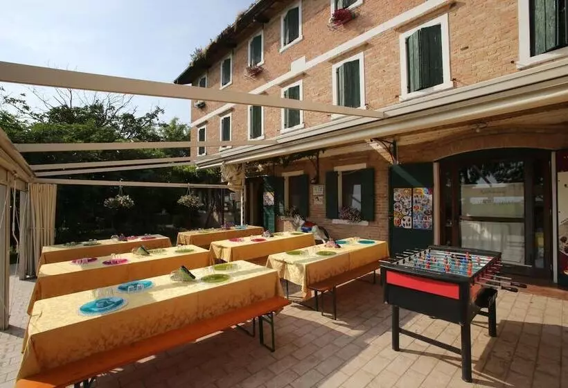 Hotelli Locanda Antico Fighèr