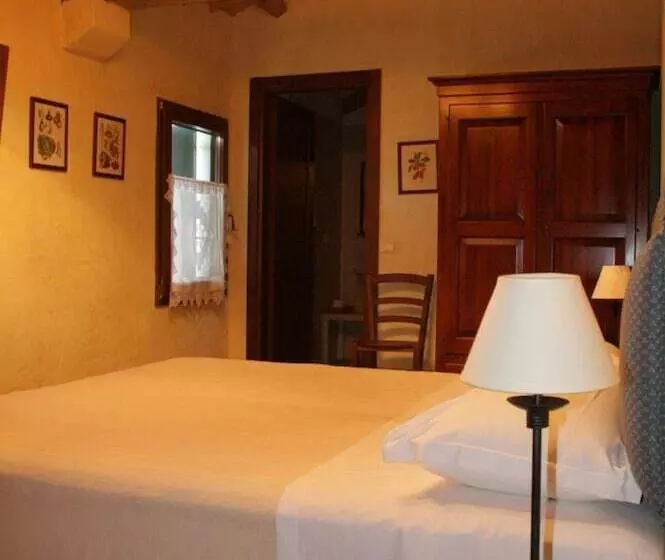 Hotelli Locanda Antico Fighèr