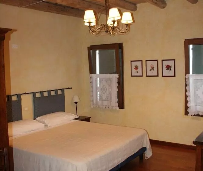 Hotelli Locanda Antico Fighèr