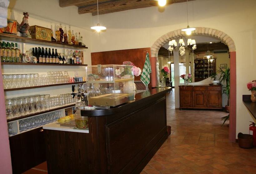 فندق Locanda Antico Fighèr