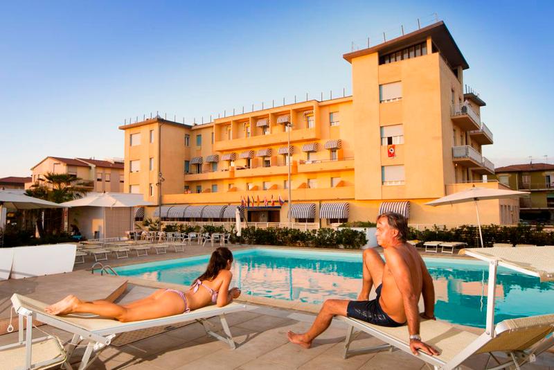 هتل Stella Marina