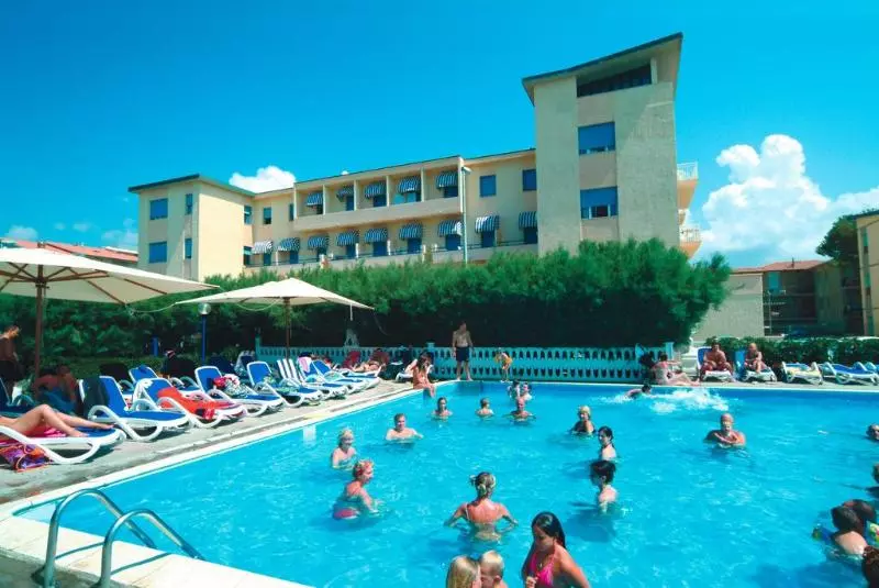 هتل Stella Marina