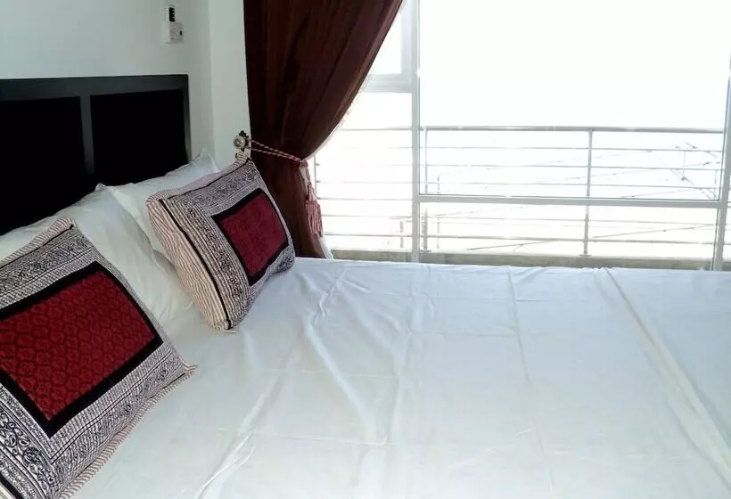 Hotell Trinco Beach
