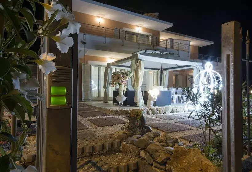 Aamiaismajoitus (B&B) Villa Armonia