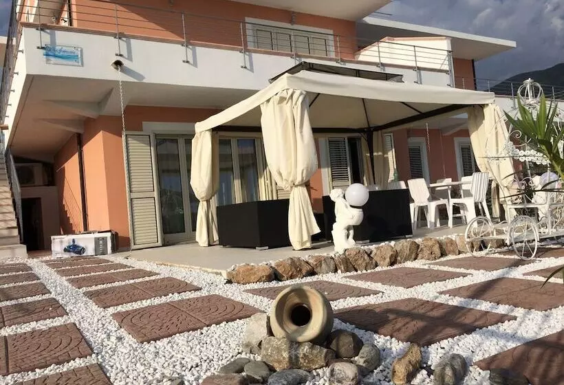 Aamiaismajoitus (B&B) Villa Armonia