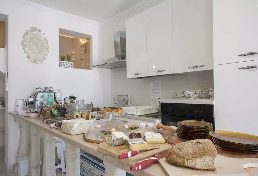 Aamiaismajoitus (B&B) Villa Armonia