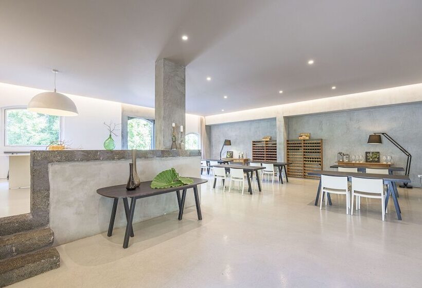 مسافرخانه Ramo D Aria Etna Boutique