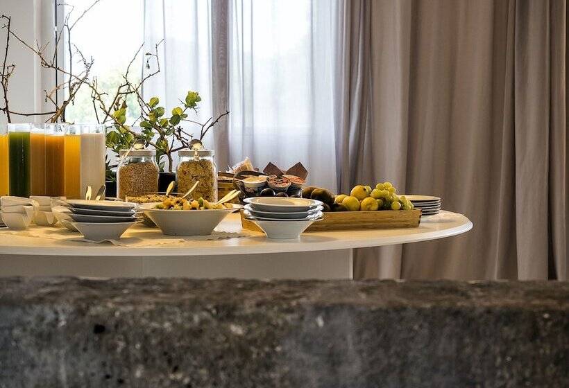 مسافرخانه Ramo D Aria Etna Boutique