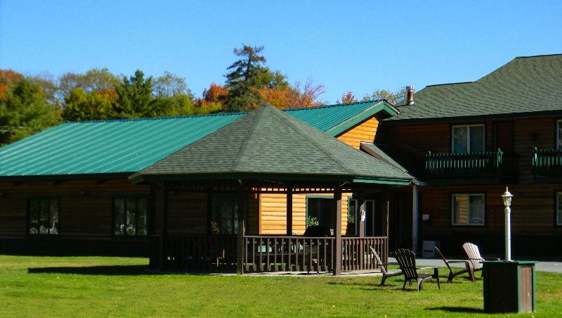 Отель Adirondack Lodge Old Forge