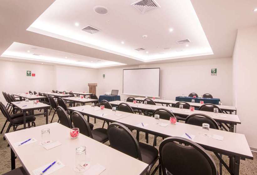 فندق Best Western Plus Urban Larco