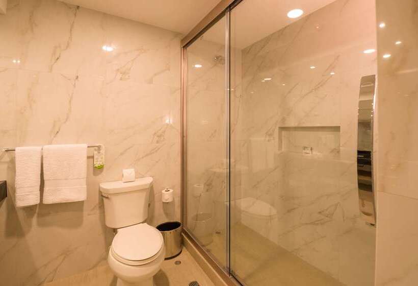 فندق Best Western Plus Urban Larco