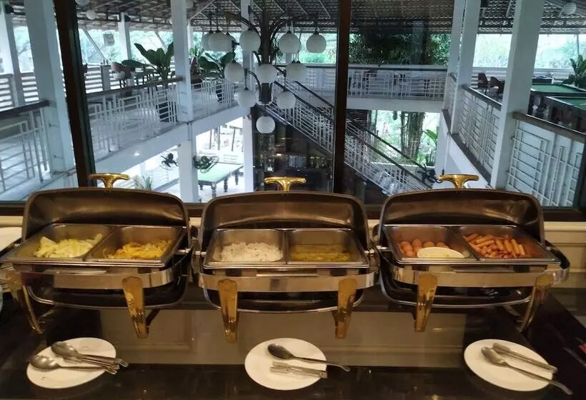 هتل Cambodian Country Club