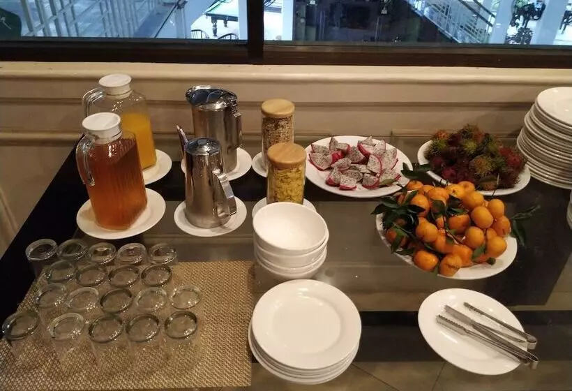 هتل Cambodian Country Club