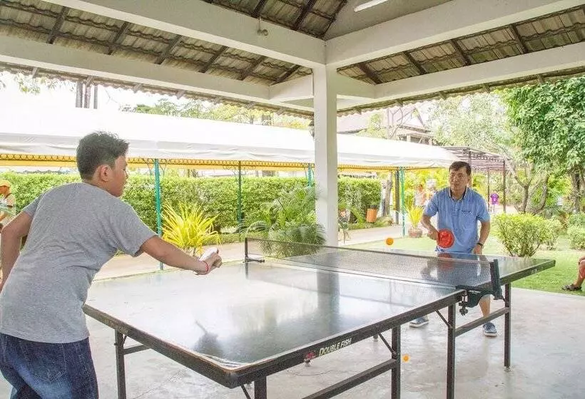 هتل Cambodian Country Club