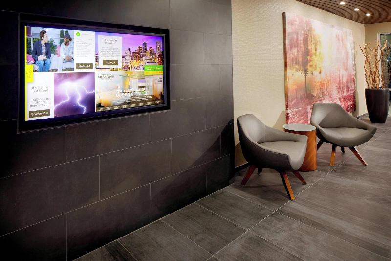 בית מלון כפרי Courtyard By Marriott Houston Intercontinental Airport