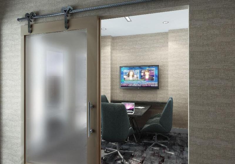 בית מלון כפרי Courtyard By Marriott Houston Intercontinental Airport