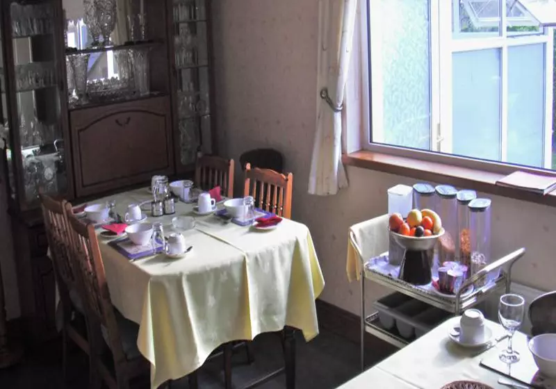 ホテル Dawn House B&b