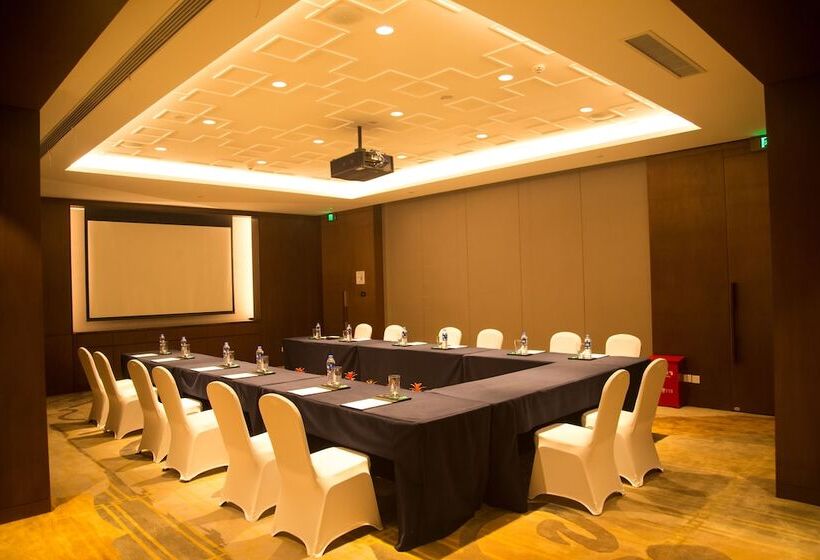 酒店 Hualuxe Wuxi Taihu, An Ihg