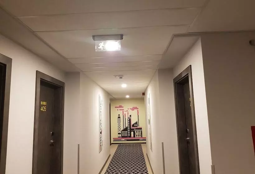 هتل Ibis Styles Arad