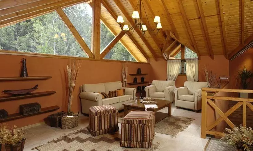 Hotelli La Comarca Suites De Montaña & Spa