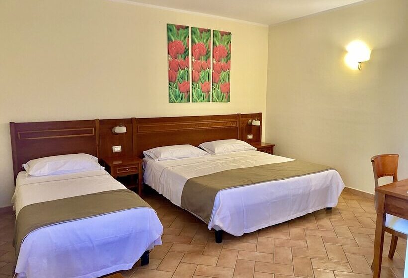 فندق Ristorante Le Querciolaie Dei Ricci