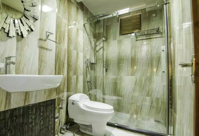 هتل Newtown Inn