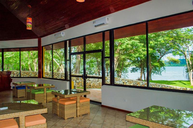 בית מלון כפרי Papagayo Golden Palms Beachfront