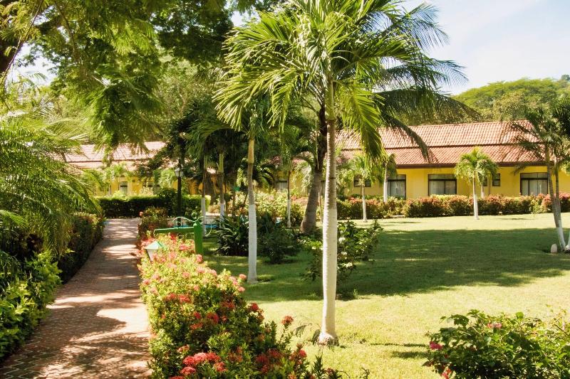 בית מלון כפרי Papagayo Golden Palms Beachfront