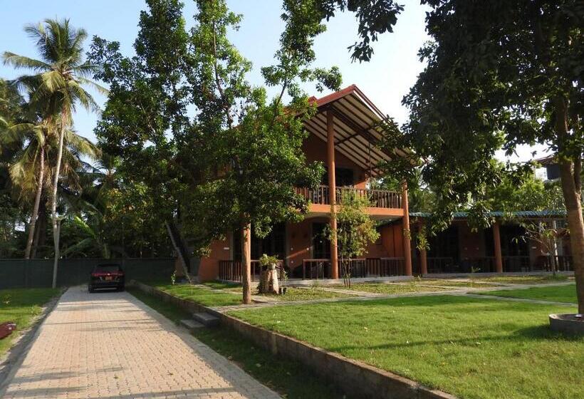 فندق The Grand Yala