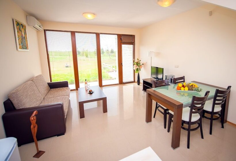 Lighthouse Apartments & Villas