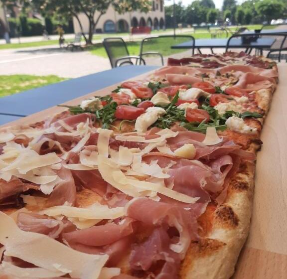 Пансион Central Park