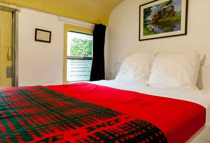 بنسيون Les Gîtes Du Picasso