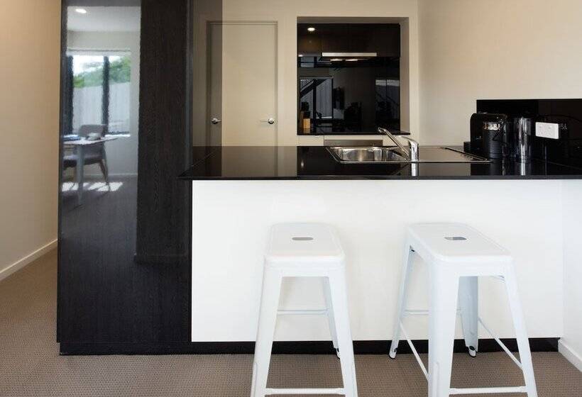 110 Hampden Apartments