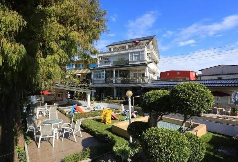 تختخواب و صبحانه 宜蘭莫內花園城堡